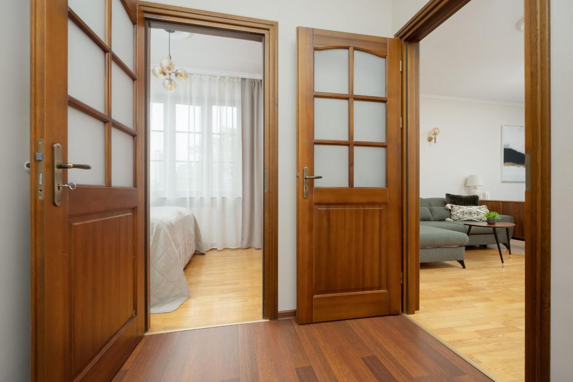 Spacious Filtry Near Pola Mokotowskie By Renters Warschau