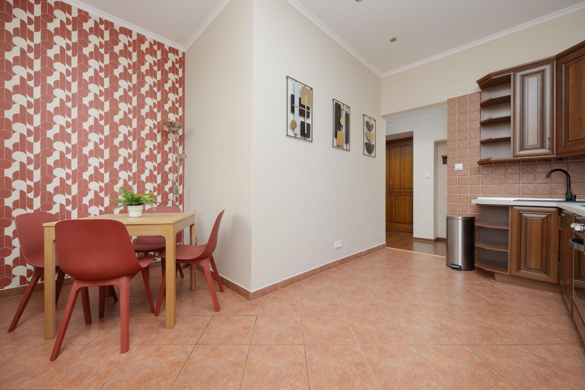 Spacious Filtry Near Pola Mokotowskie By Renters * Warsaw